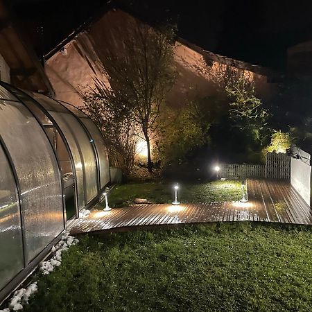 Les Edelweiss Mont-Blanc - Gite Classe 3 Etoiles Passy  Exterior foto