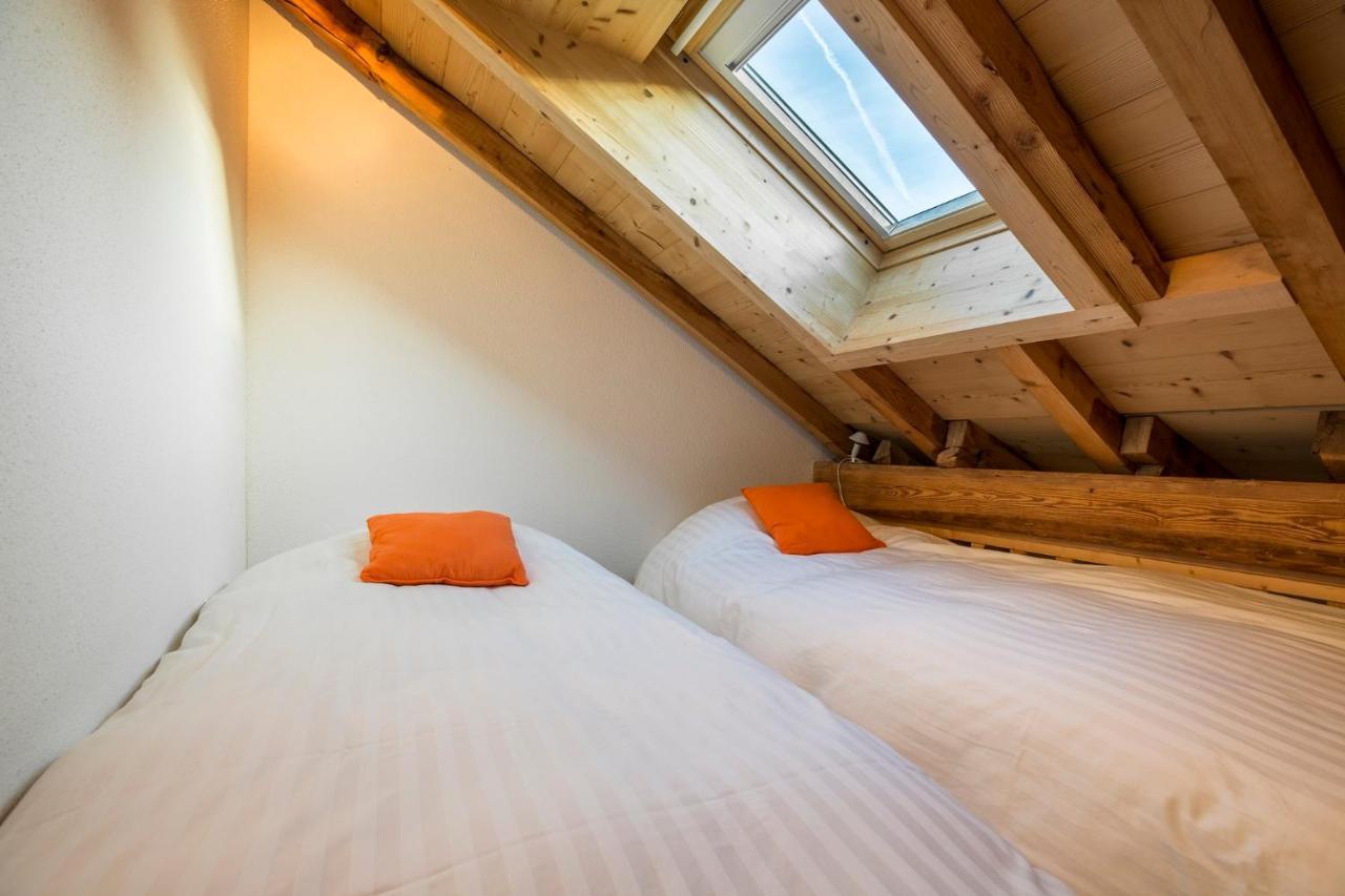 Les Edelweiss Mont-Blanc - Gite Classe 3 Etoiles Passy  Exterior foto